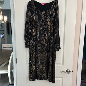 Lilly Pulitzer Black and Gold Long Sleeve Dress